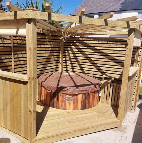 Traeth Teras (Beach Terrace) House in Llandudno