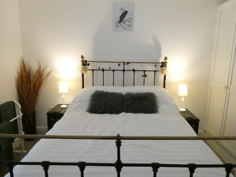 Fern Villa House in Gyffin