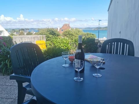 Ti Laouen - maison cocooning vue mer House in Locquirec