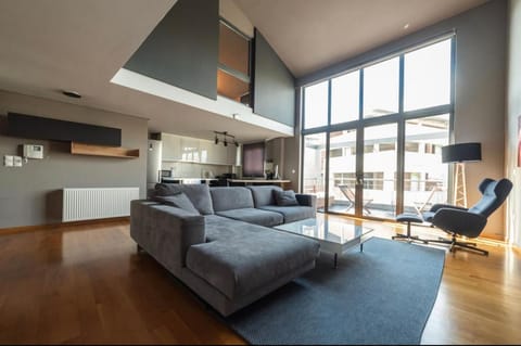 Minimal New Loft next to Subway Apartment in Athens