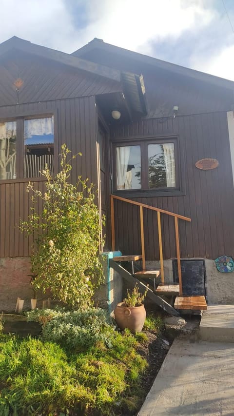 Property building, Facade/entrance, Garden