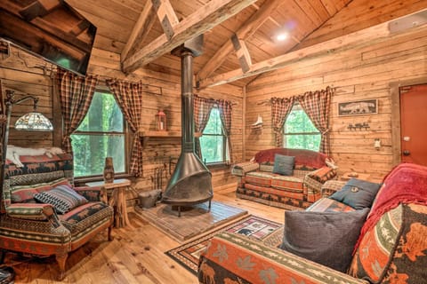 North Georgia Mtn Escape with Hot Tub and Games! House in White County