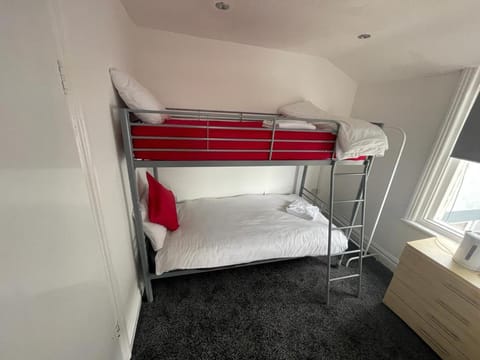 PCK THAS HOTEL Hotel in Blackpool