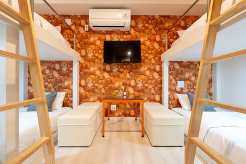 TV and multimedia, bunk bed, air conditioner