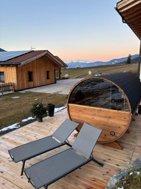 Chalet am Wiesenweg Apartment in Villnöß