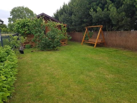 Domek letniskowy Zacisze pod Sosnami Trzęsacz House in West Pomeranian Voivodeship, Poland