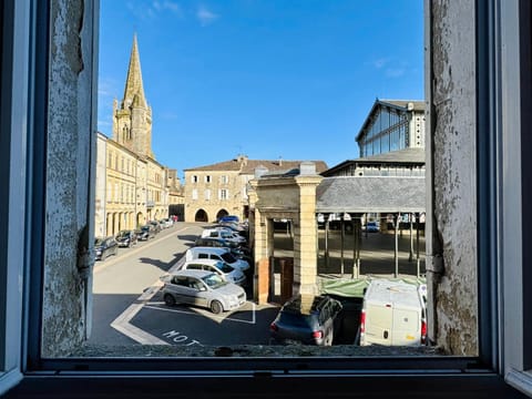 View (from property/room), City view