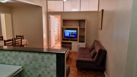 Luxo lateral quadra da Praia Apartment in Rio de Janeiro