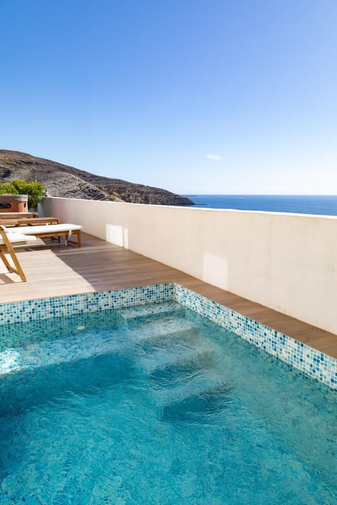 Mountain view, Pool view, Sea view, Swimming pool