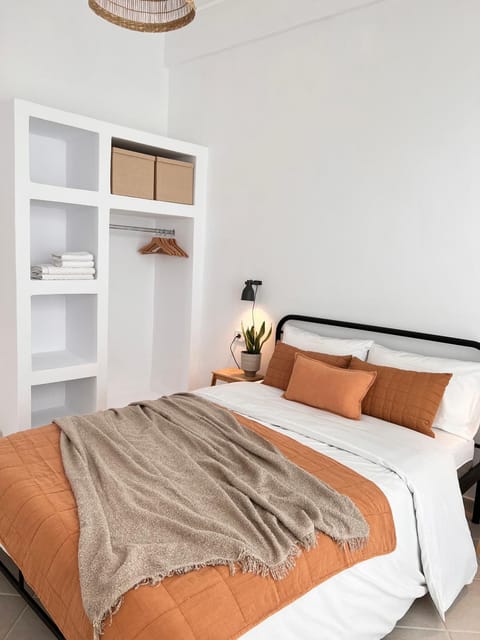 Bedroom, wardrobe