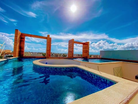 Solarium, Swimming pool, Sunset