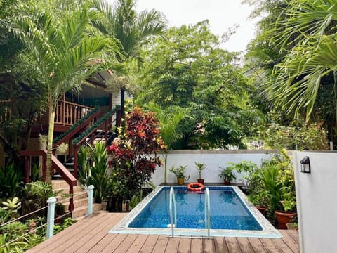 Pool view, Swimming pool