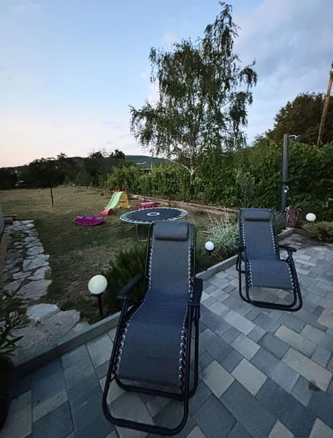 Vacation House Ani Apartment in Split-Dalmatia County