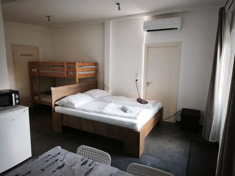 Bed, bunk bed, air conditioner