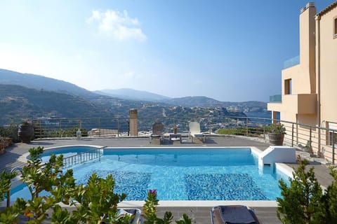 Mountain view, Pool view, Swimming pool, Swimming pool