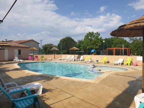 Oasis des Garrigues Campground/
RV Resort in Balazuc