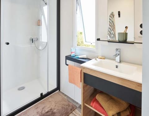 Oasis des Garrigues Campground/
RV Resort in Balazuc