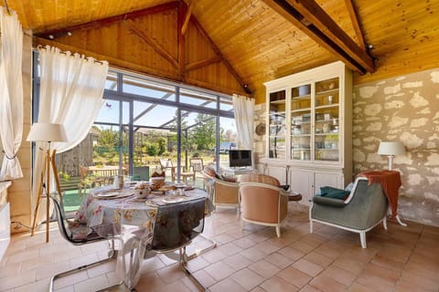 Property building, Living room