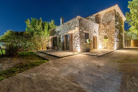 Property building, Garden view