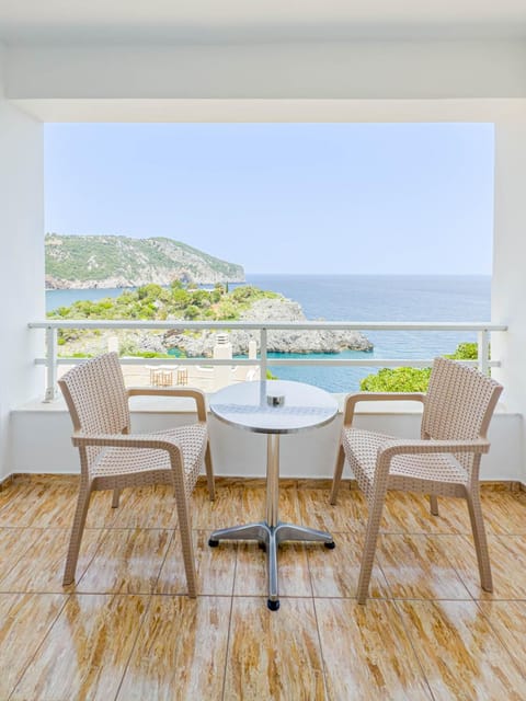 The Life Suites Bed and Breakfast in Euboea