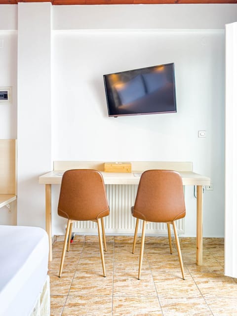 The Life Suites Bed and Breakfast in Euboea