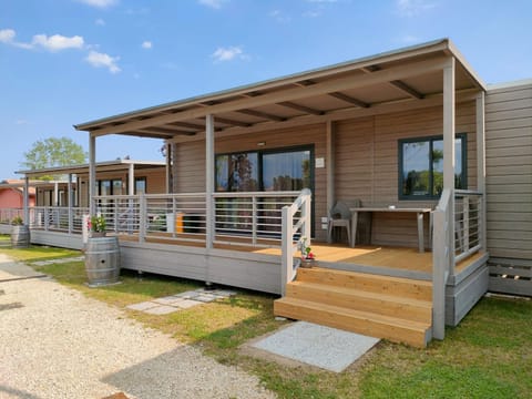 Property building, Patio, Day, View (from property/room), Balcony/Terrace