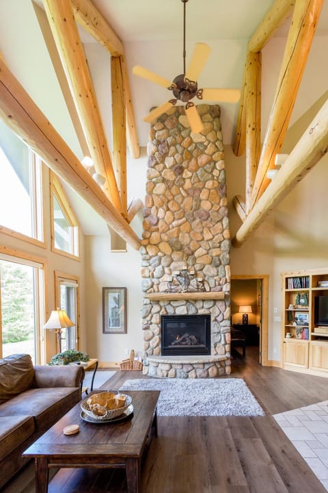 Living room, Seating area, flat iron