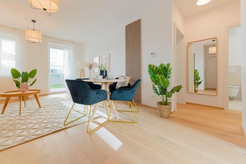 Living room, Seating area, Dining area