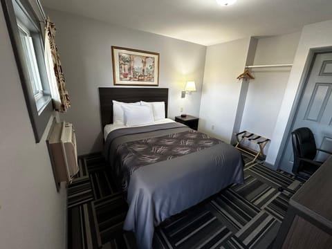 Relax Inn - Saginaw Motel in Michigan