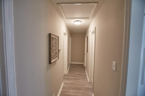 Decatur 2 BR Bliss Modern Comfort House in Belvedere Park