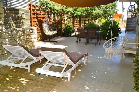 Inner courtyard view