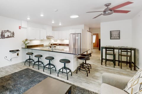 Mountainside 63 Apartment in Warren