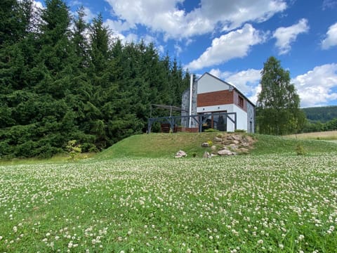 Property building, Garden, View (from property/room)