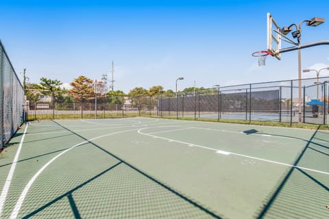 Sea Colony Ocean --- 1205N Edgewater House Apartment in Sea Colony