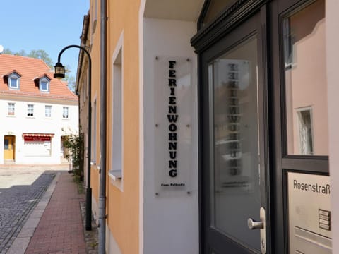 Property building, Facade/entrance