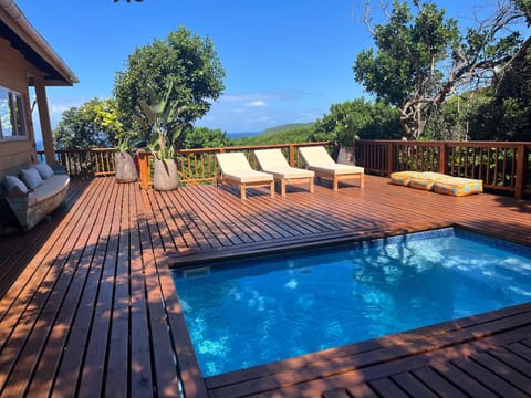 View (from property/room), Balcony/Terrace, Pool view, Swimming pool, sunbed