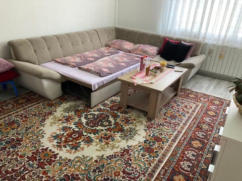 TV and multimedia, Living room, Bedroom