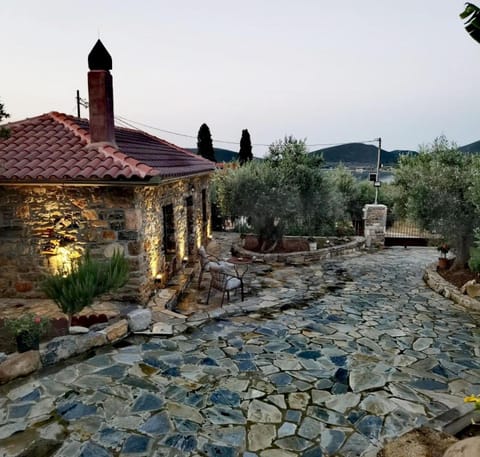 Property building, Natural landscape, Garden view