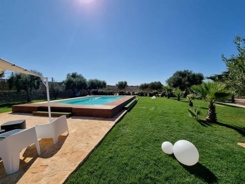 Garden, Pool view, Swimming pool, Swimming pool
