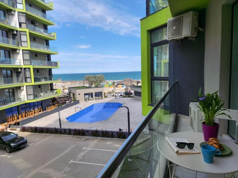 Pool view