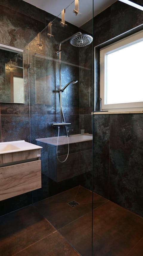 Sea View Apartment Zure Apartment in Dubrovnik-Neretva County