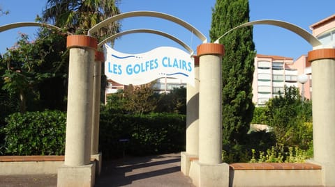 Property logo or sign