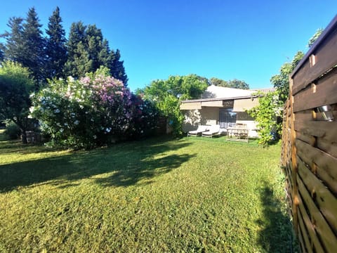 Patio, Garden, Balcony/Terrace, Garden view
