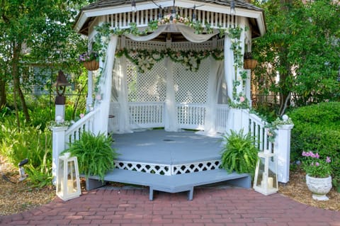 Garden, Garden view, wedding