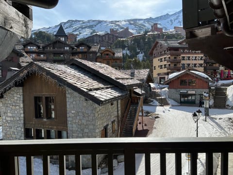 Balcony/Terrace, Mountain view