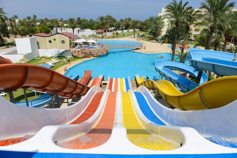 Aqua park, Swimming pool