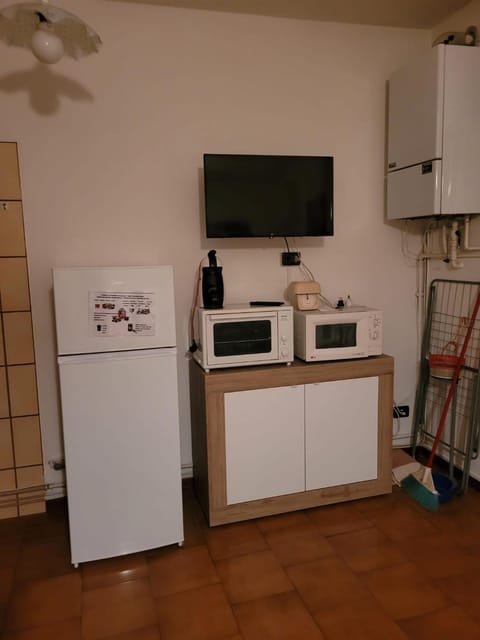 AMPIO BILOCALE Caorle LUNGOMARE LEVANTE Apartment in Caorle