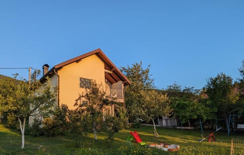 Property building, Day, Natural landscape, Garden