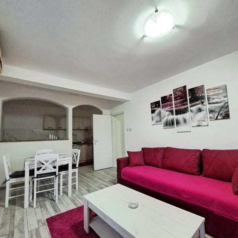 Apartman Giovanni 2 Apartment in Serbia