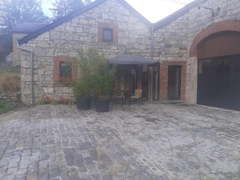 Property building, Day